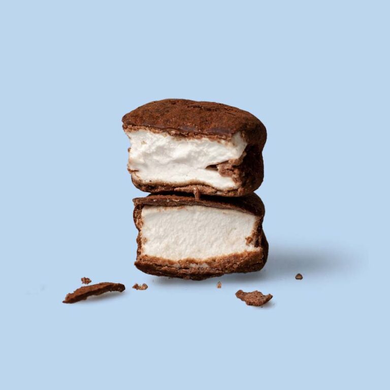The Mallows Økologiske gourmet skumfiduser Flaked Salt small med mørk chokolade og maldonsalt fra Emma Bülow