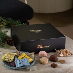 Gift box Gaveæske b2b personalegave The Mallows Giftbox økologisk organic chokolade skumfiduser firmagave julegave b2b 1x1